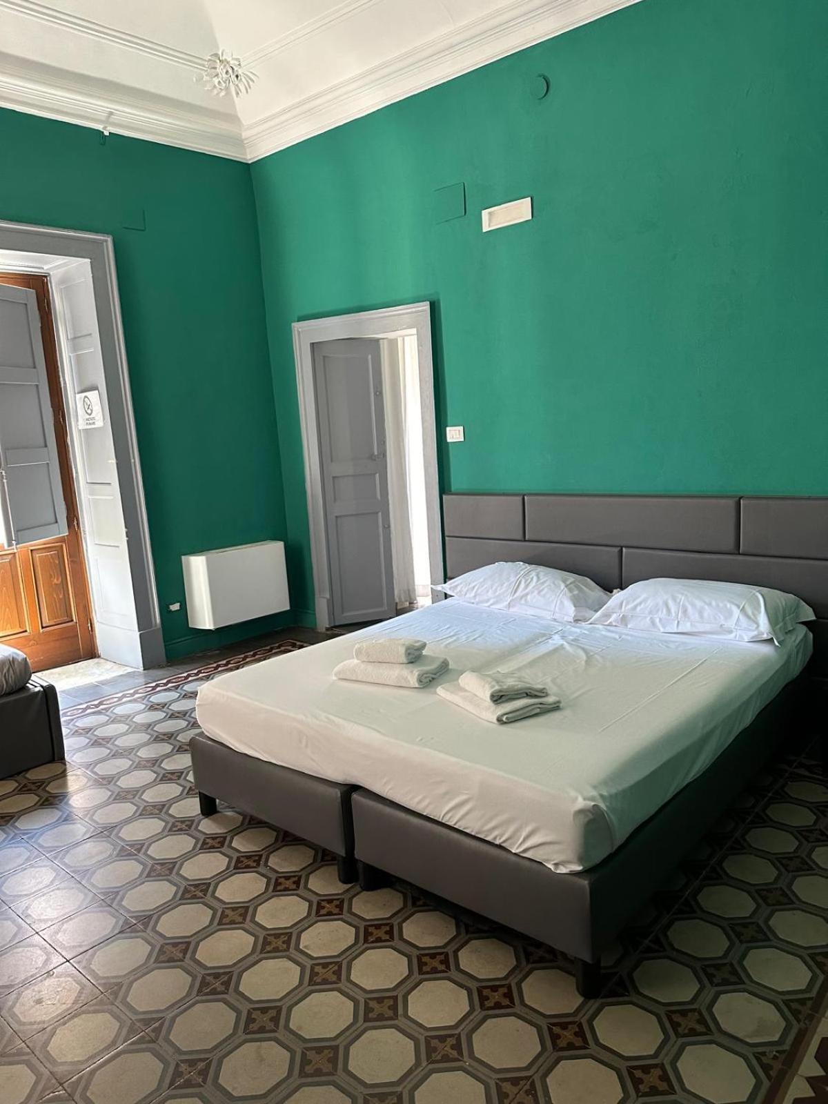 Agatha Cosy Hotel